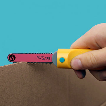 Mini sierra con punzón - Makedo